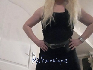 Milfmonique