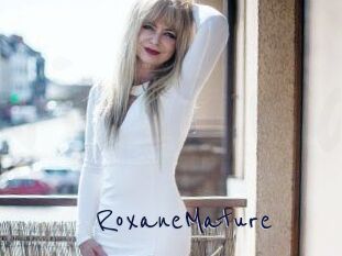 RoxaneMature